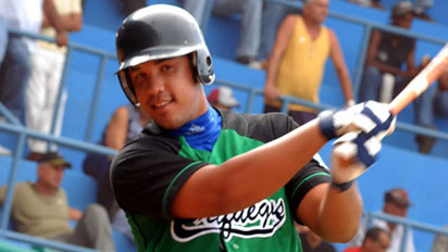 http://www.cubanet.org/wp-content/uploads/2013/08/jose-dariel-abreu-bateador.jpg