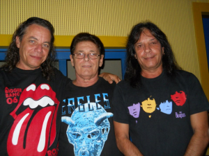 Manduley, Carlos Carnero y Dagoberto Pedraja, de Los Kents - Fotos JHF