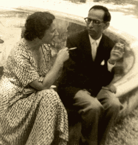 Virgilio Piñera con María Zambrano en Roma.