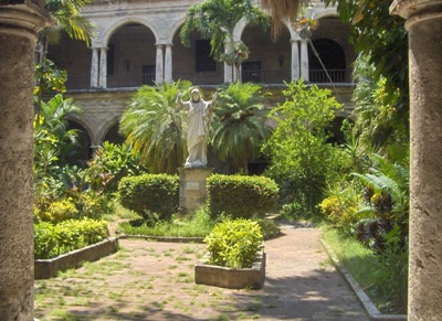 Vista del patio interior del Seminario San Carlos, La Habana, Cuba