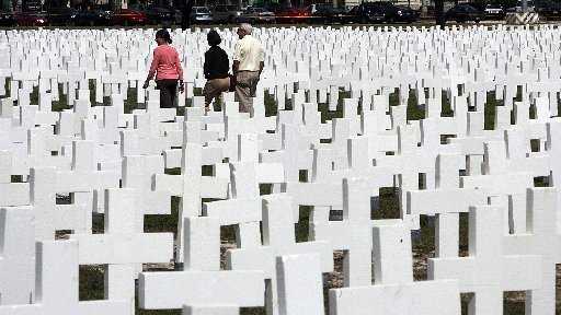 cruces simbolicas de los que han muerto en defensa de la libertad de C, Tamiani Park