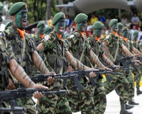 AK-103_Kalashnikov_assault_rifle_Venezuela_Army_001