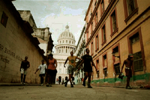 Jóvenes-en-Cuba_foto tomada de internet