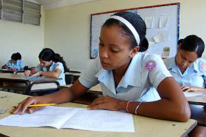 Preuniversitarios. Cuba_foto tomada de internet