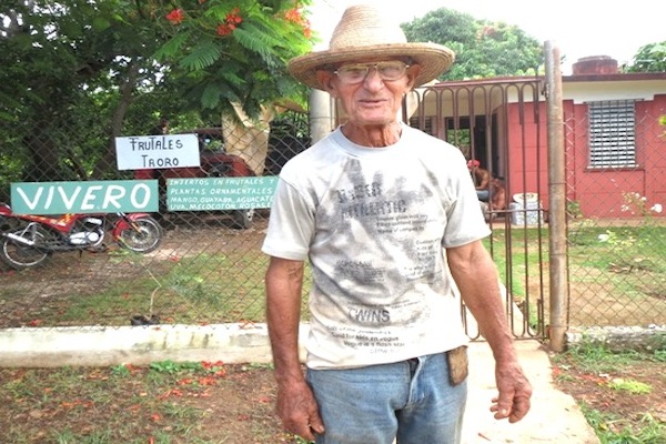 Pedro, vendedor de plantas medicinales-Foto TDC