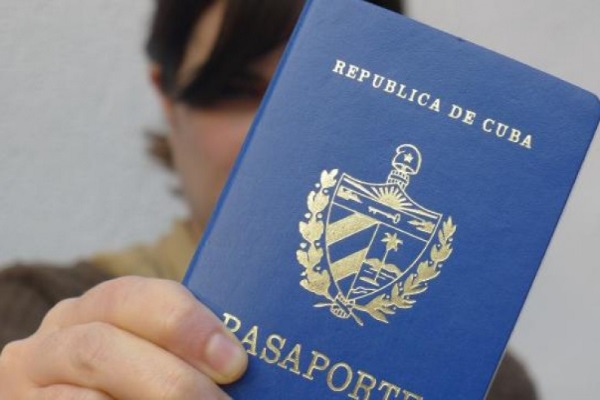 pasaporte_cubano-755x490
