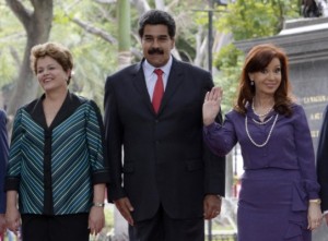 Dilma Rousseff, presidenta de Brasil, Nicolás Maduro, de Venezuela y Cristina Fernández, de Argentina (foto tomada de internet)