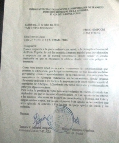 Carta de la Dirección de Vivienda (foto de León Padrón)