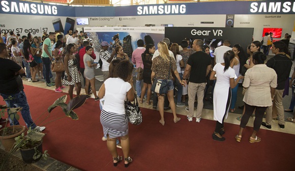 Stand de Samsung en l FIHAV (foto Cubadebate)