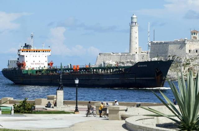 venezuela EEUU sanciones Tanquero venezolano entra en la Bahía de La Habana cuba petróleo crisis combustible cuba