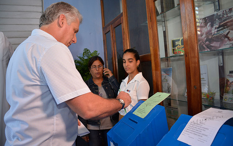 Cuba díaz-canel ley electoral elecciones
