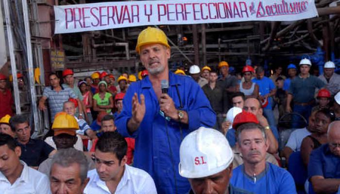 régimen cubano trabajadores