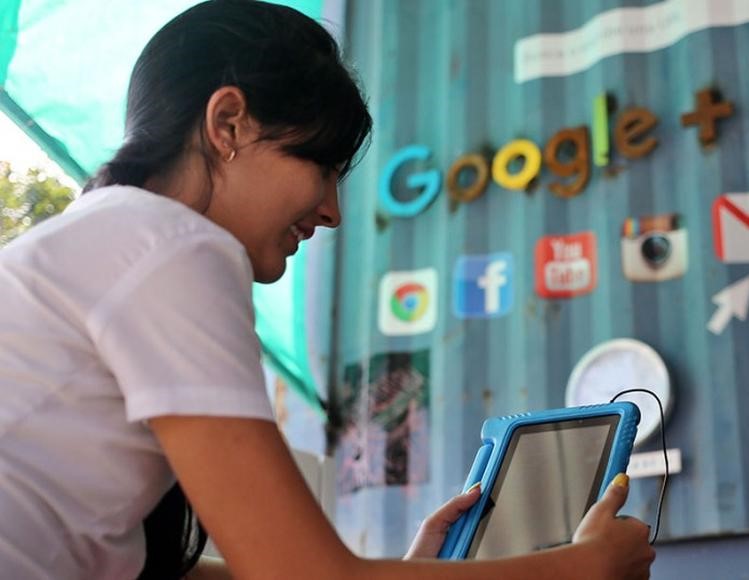 Google anunciará acuerdo con Cuba para mejorar la conectividad en la Isla (Foto EFE)