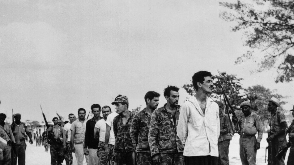Miembros de la Brigada 2506 prisioneros en Bahía de Cochinos 