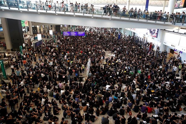 Manifestantes; Hong Kong;