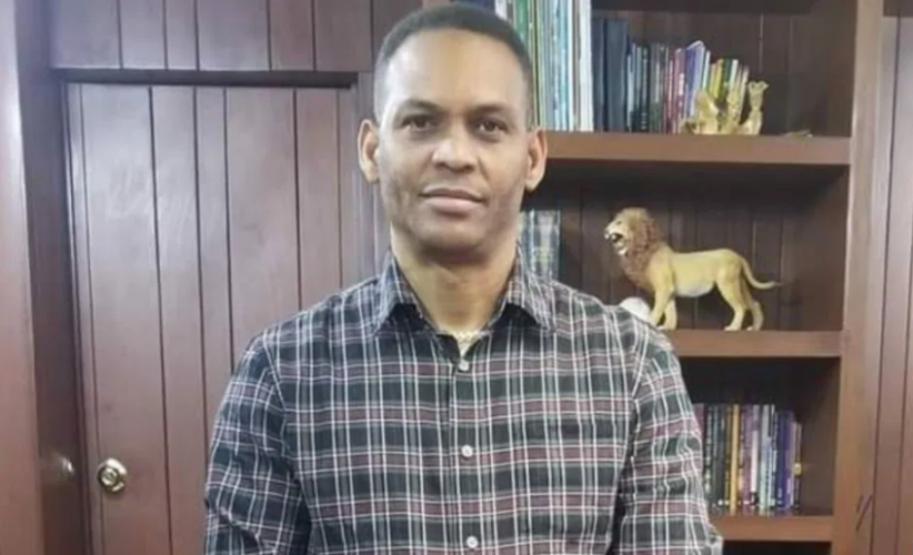 Alain Toledano; Santiago, Cuba; pastor