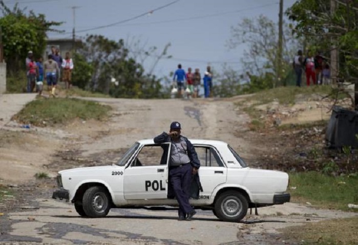 policía Cuba Calabazar coronavirus represión hansel ernesto protesta tania bruguera 