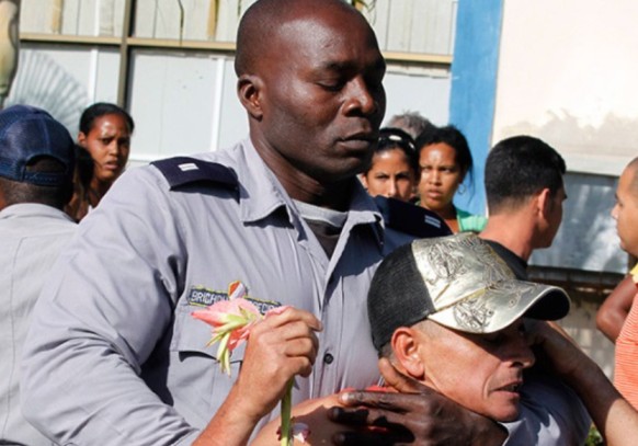 Cuba, Derechos Humanos minint represion oposicion cuba policía pnr policías cubano cubanos