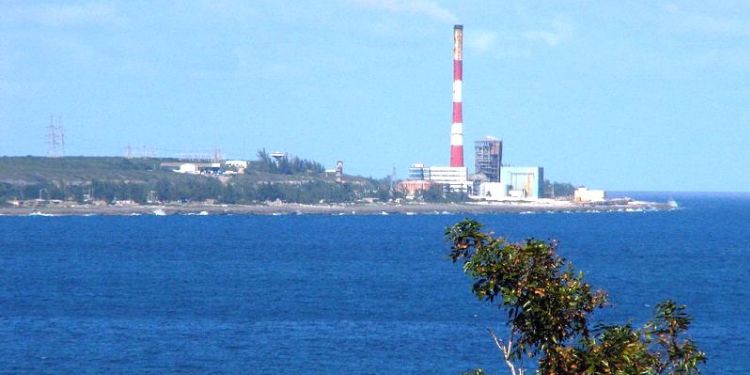 Central Termoeléctrica, descarga eléctrica, Cuba