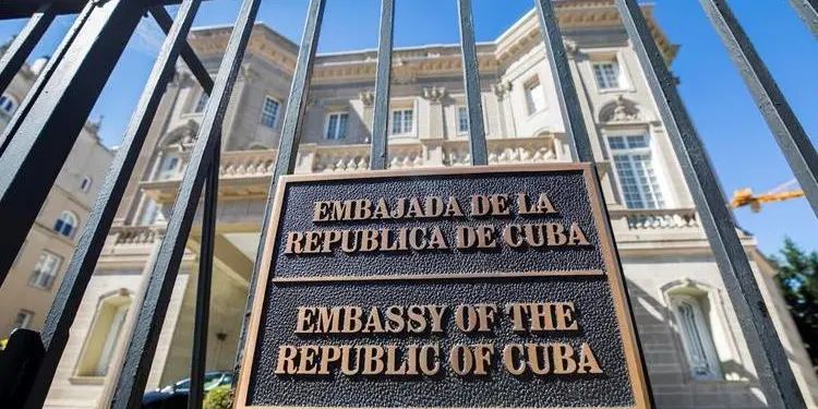 bancos, embajada de Cuba