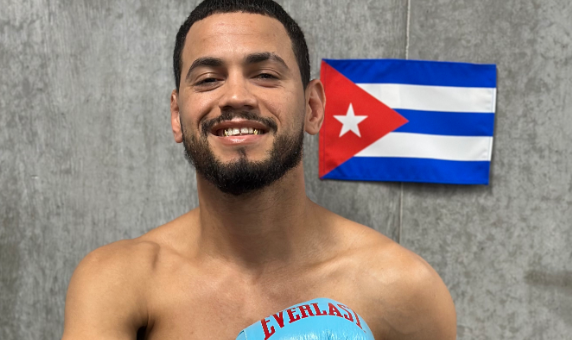 Robeisy Ramírez, cubano, boxeo, himno
