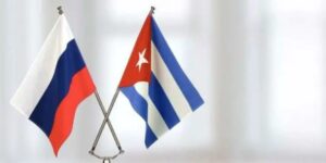 Las banderas de Cuba y Rusia