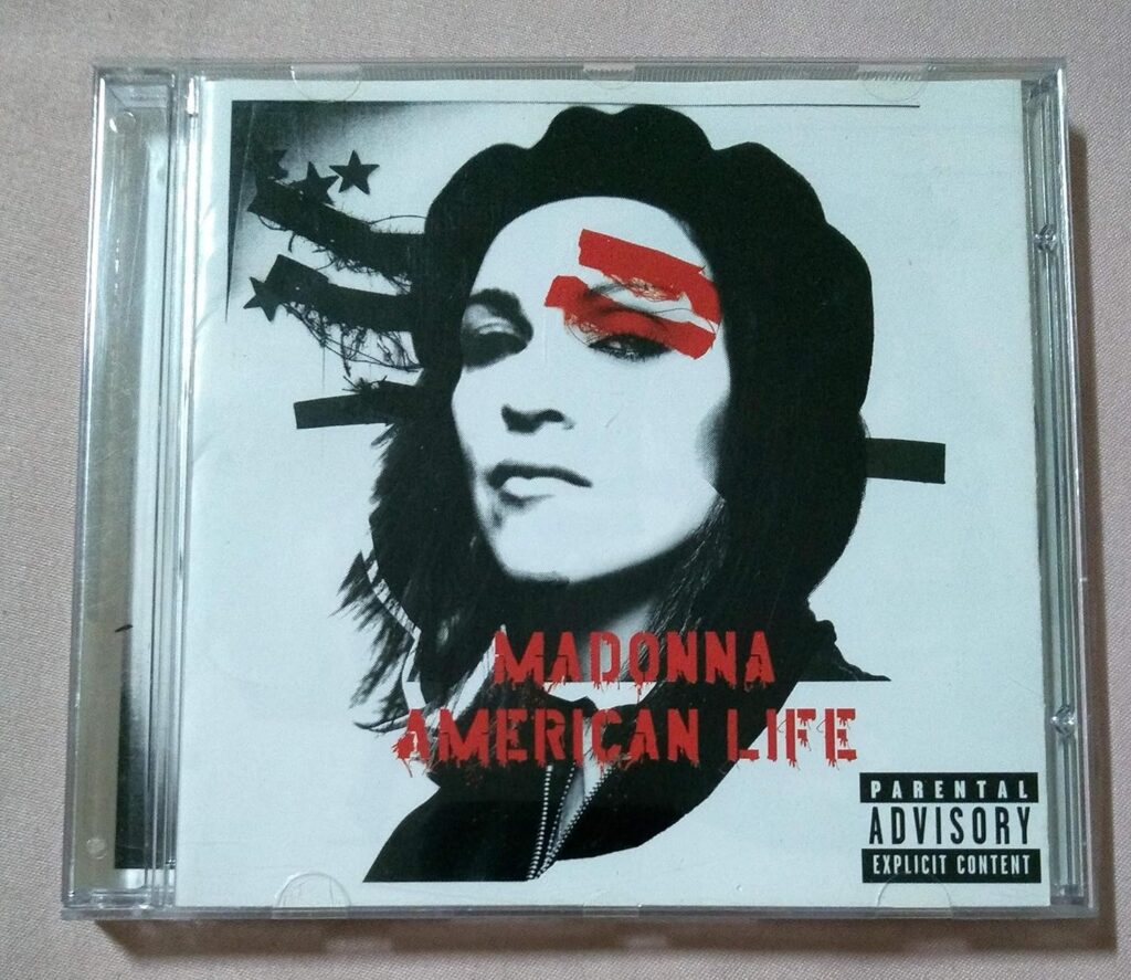Portada del disco American Life, de Madonna 