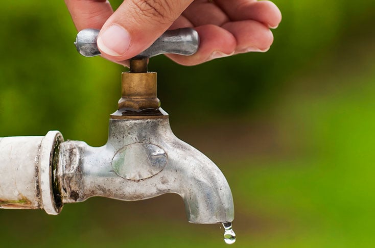 Un grifo de agua