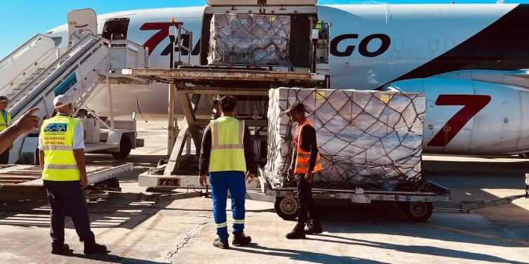Un nuevo cargamento de ayuda humanitaria arribó este jueves 17 de septiembre al Aeropuerto Internacional "Abel Santamaría" de Santa Clara