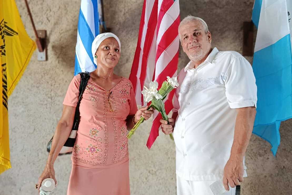 Montoya y su esposa
