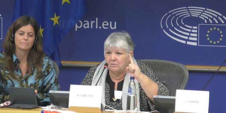 Aleida Guevara March en el acto “Cuba sí, bloqueo no”, organizado por The Left en el Parlamento Europeo